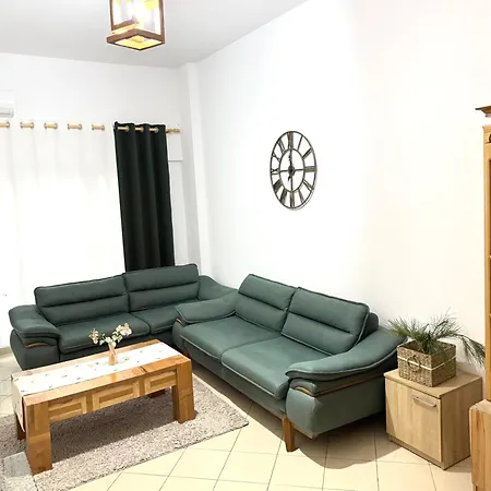 , Beach-house Free Parking Apartment *